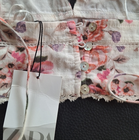 Zara Floral Tie Crop Top - Picture 8 of 13